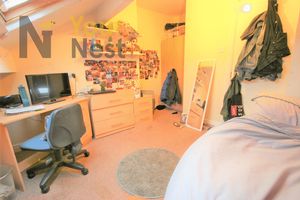 Photo 11- click for photo gallery